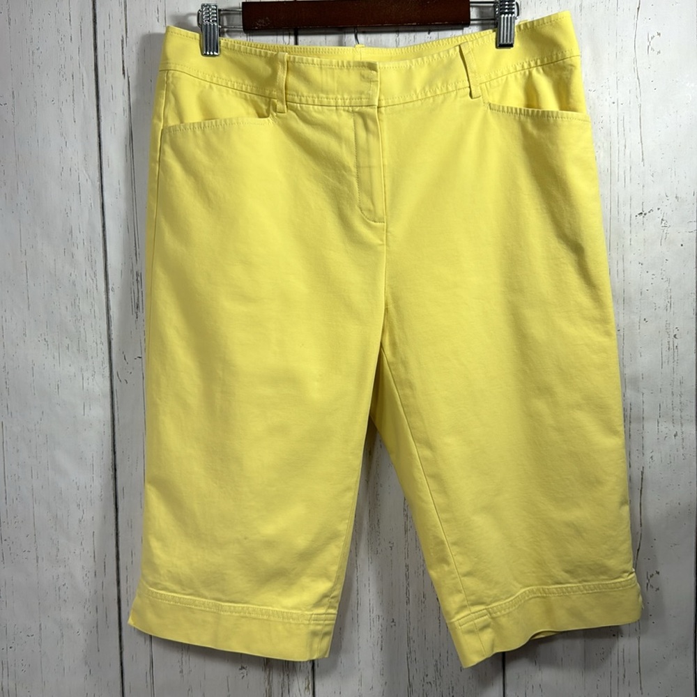 Lafayette 148 New York Cotton Summer Casual  Lemon Yellow Pockets Bermuda Shorts